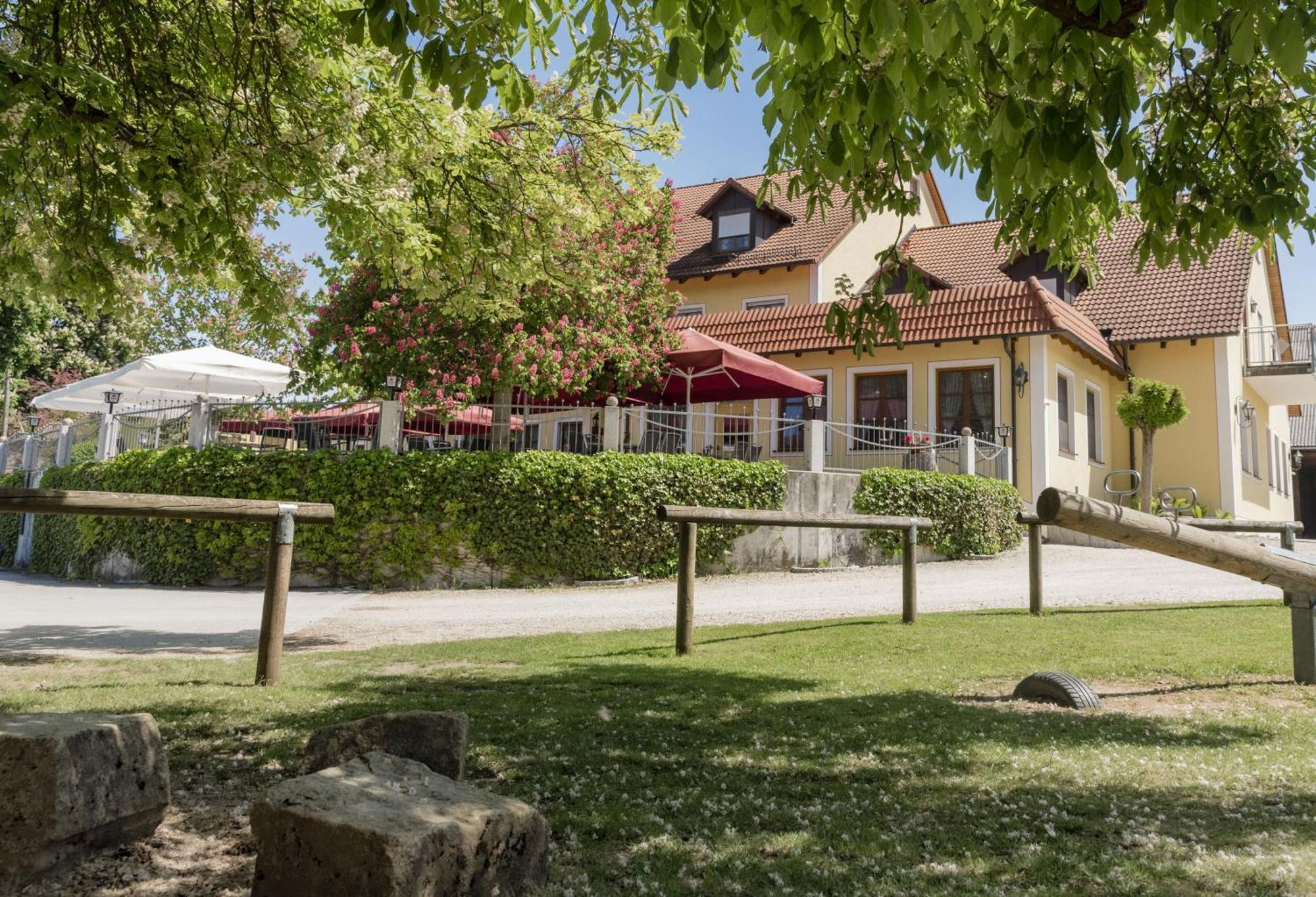 Landpension Birnthaler คาลมุนซ์ ภายนอก รูปภาพ